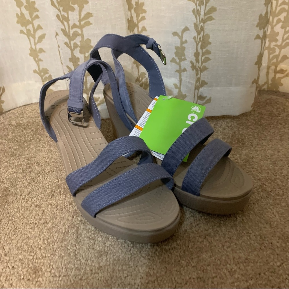 NWT Croc Wedges
